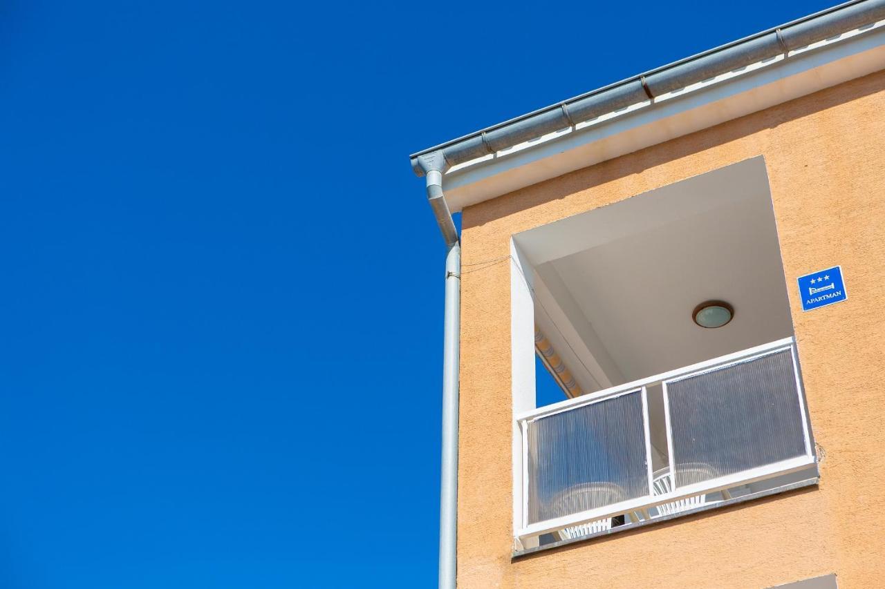 Apartman Noel Krk Town Exterior photo